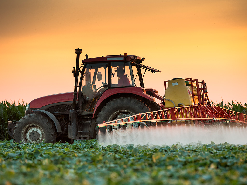 Os principais tipos de implementos agrícolas